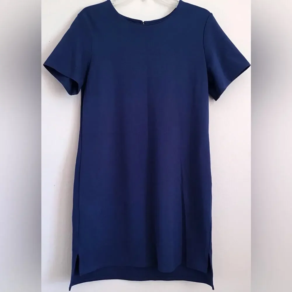 NWT Evereve Allison Joy blue Ella shift dress with back cutout size medium